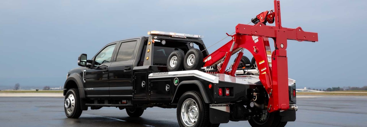tow truck Lightweight and Durable Materials