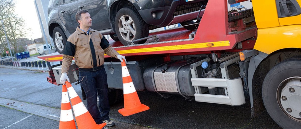 tow truck Maintain a Safe Working Environment