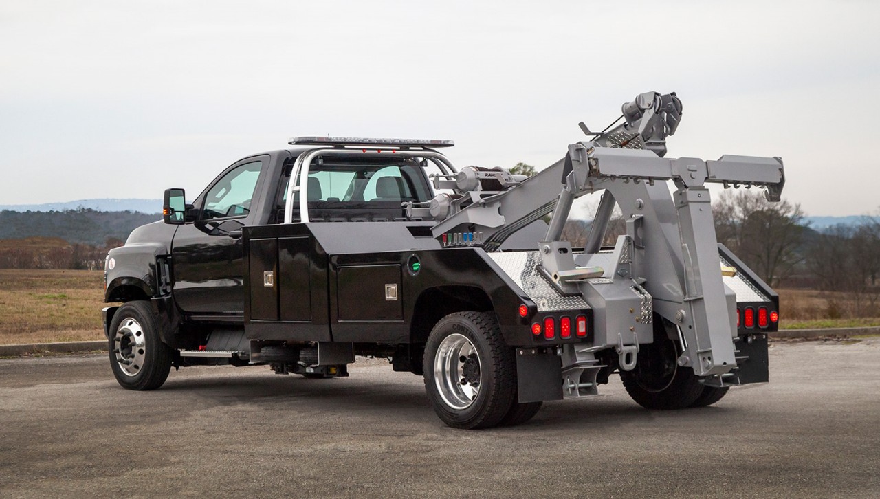 What are the Benefits of an Integrated Tow Truck with All-in-One Towing ...