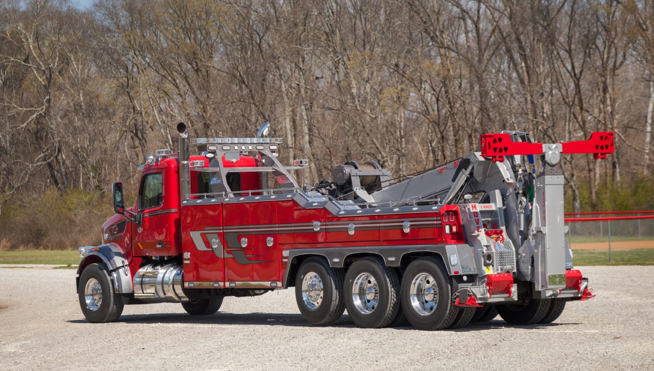 Wrecker Tow Trucks: Towing Heavy-Duty Challenges Tow Crane