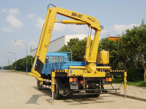5 Ton Hydraulic Knuckle Boom Loader Truck Mounted Crane Working