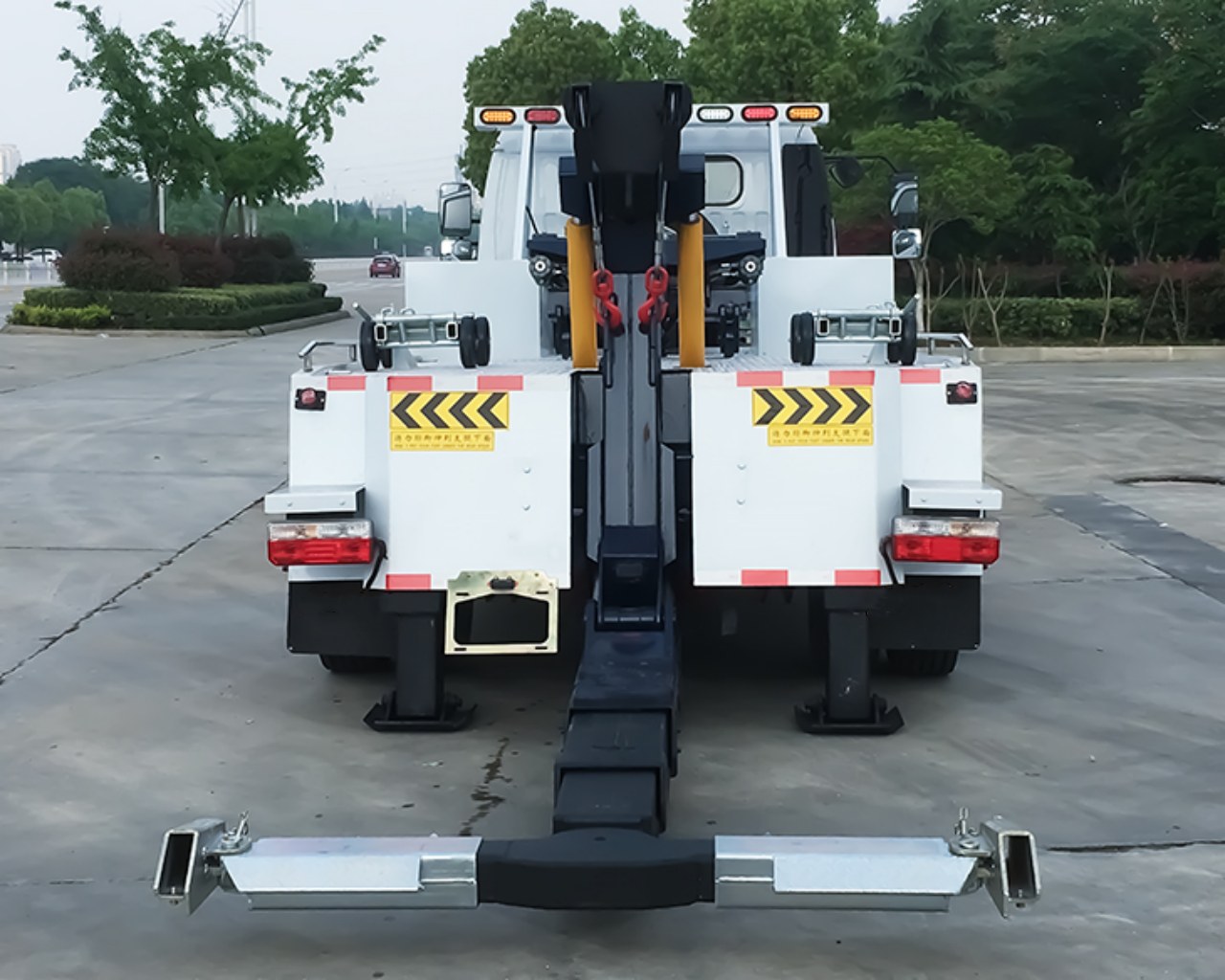 8 Ton Integrated Recovery Tow Truck (3)