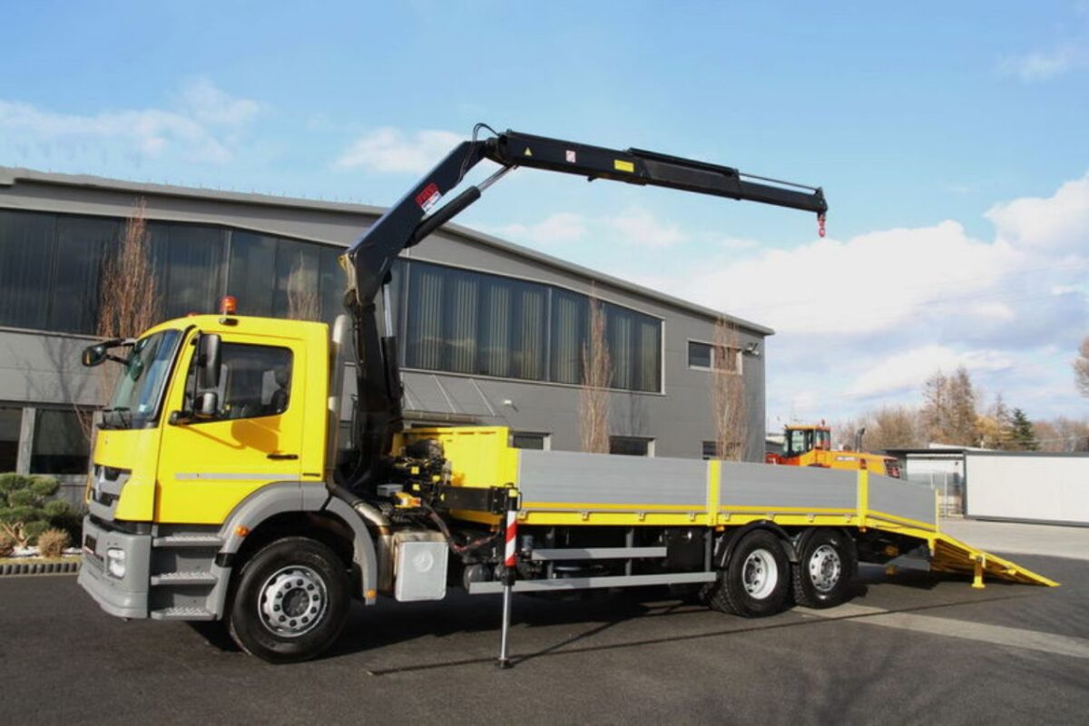 Crane Tow Truck (3)