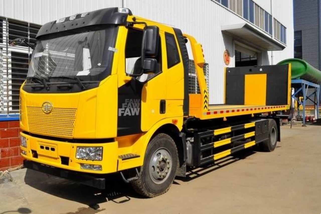 FAW Tow Truck