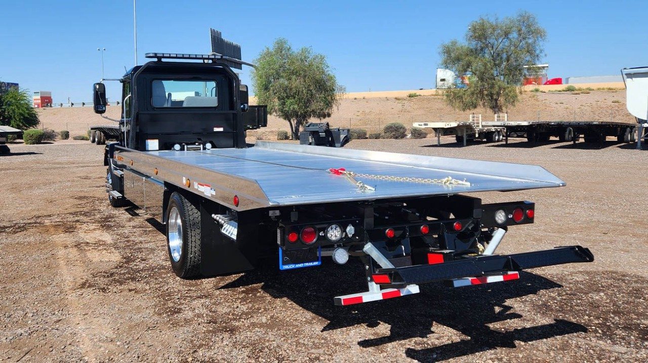 Rollback Tow Truck (2)