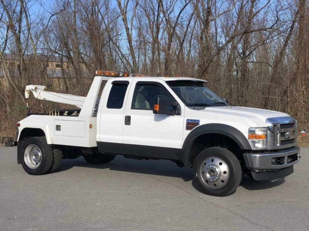 wrecker tow truck