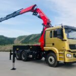 10 Wheelers 20 Ton Knuckle Boom Crane (3)