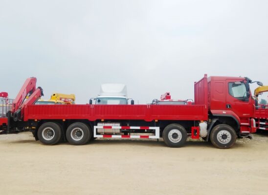 6 Ton 10 Wheelers Knuckle Boom Crane (4)