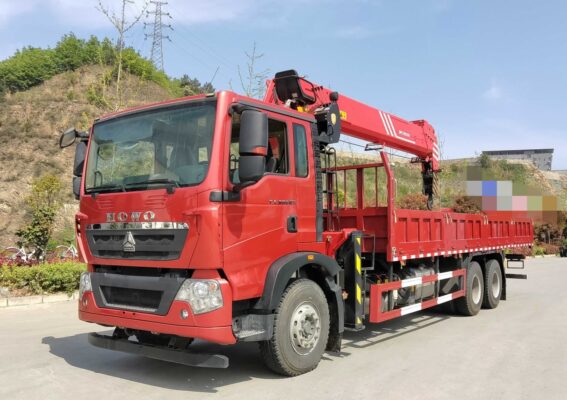HOWO 14 Ton Truck Telescopic Crane