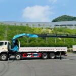 HOWO 16 Ton Knuckle Boom Crane (4)