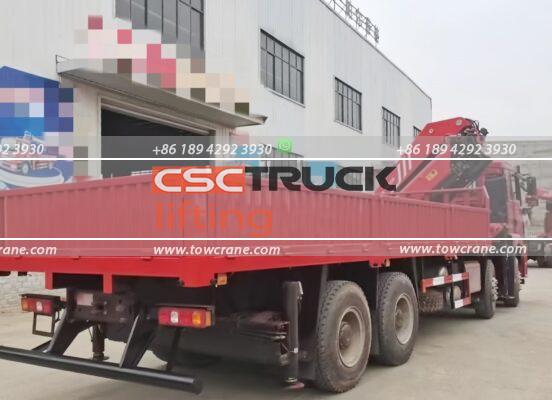 SHACMAN 20 Ton Knuckle Boom Crane (5)