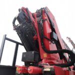 SHACMAN H3000 21 Ton Knuckle Boom Crane (8)