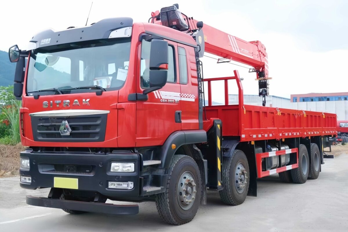 SITRAK 14 Ton Truck Telescopic Crane