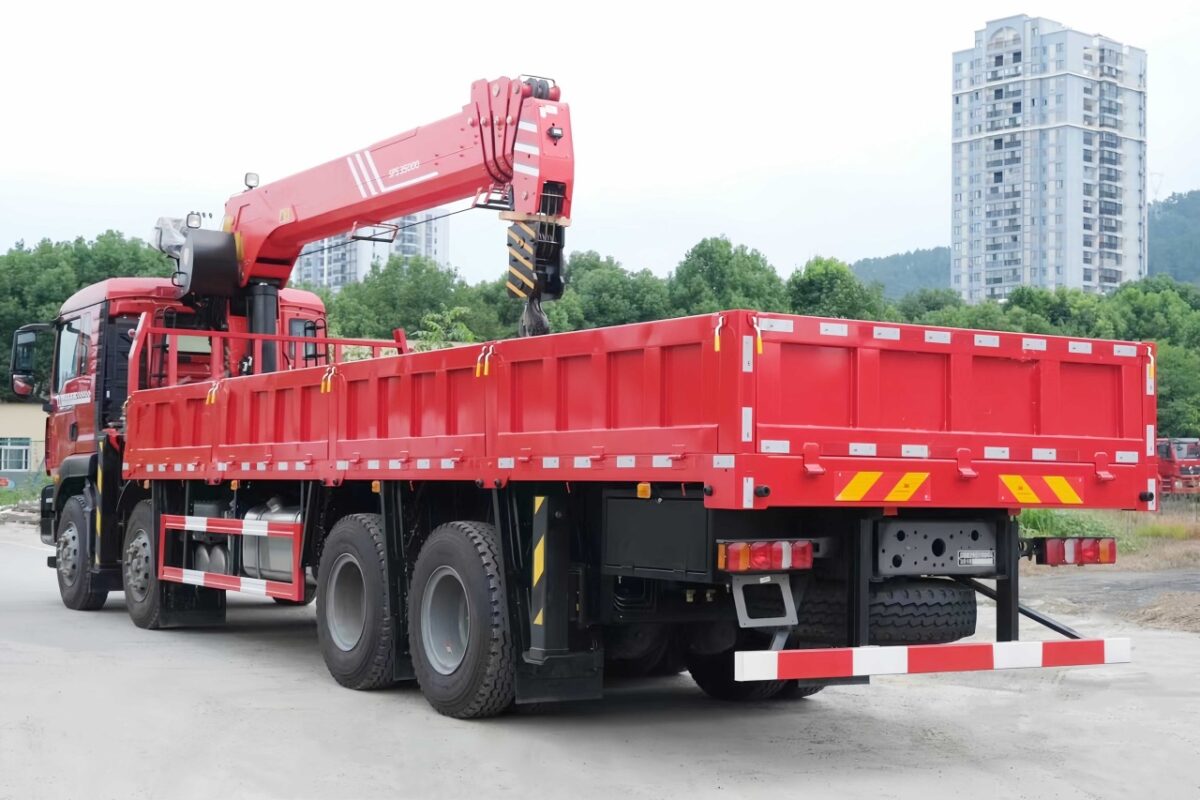 SITRAK 14 Ton Truck Telescopic Crane (4)