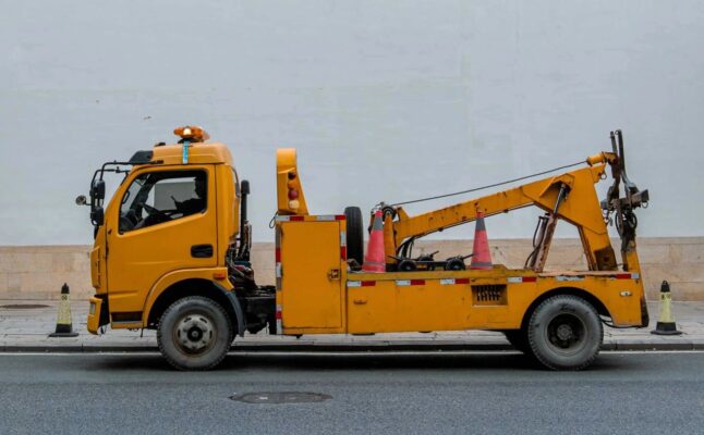 Tow Truck-Mounted Crane (5)