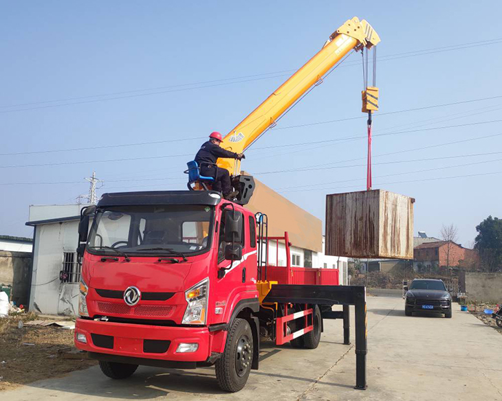 Truck Loader 8 Ton Telescopic Crane (1)