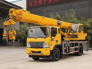 Dajingang Es5 190Horsepower 4X2 24Ton Truck Crane