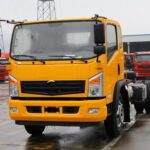 Huashen D912 12-ton 9-meter truck crane