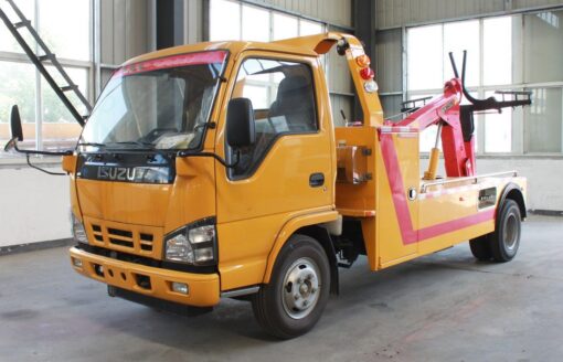 Isuzu 600P 130Horsepower 4X2 Wrecker