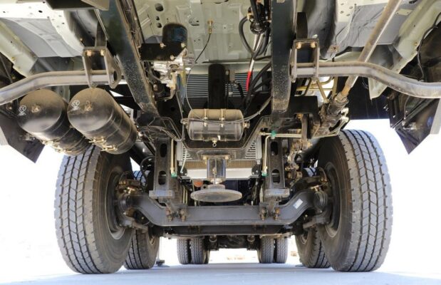 Loxa 90-ton 15-meter truck crane