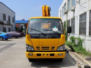 Isuzu 5.7 Ton Articulated Bucket Lift Truck