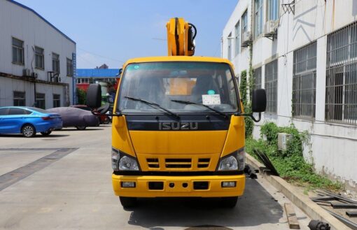 Isuzu 5.7 Ton Articulated Bucket Lift Truck