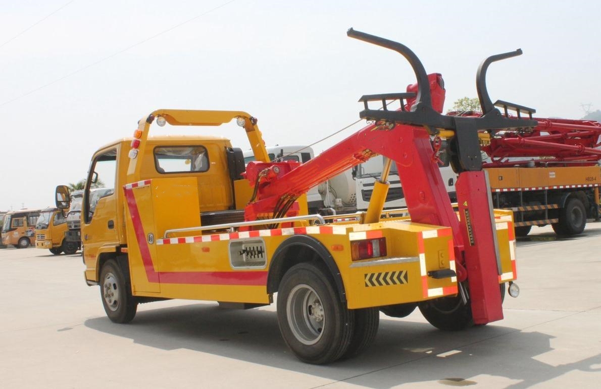 Isuzu 7.3 Ton Integrated Tow Truck