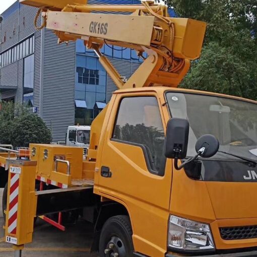 Jmc 4.5 Ton Articulated Bucket Lift Truck