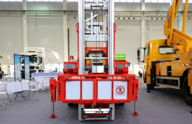 Jmc 4.5 Ton Telescopic Aerial Lift Truck
