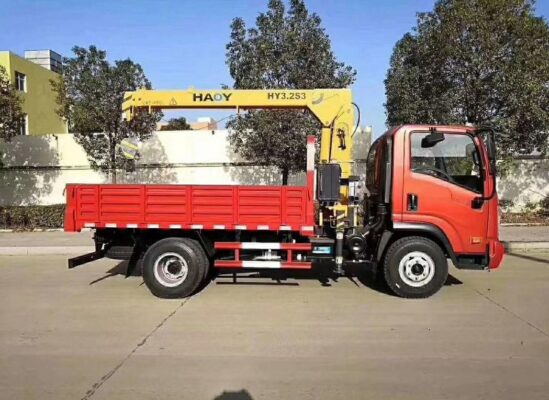 Dayun 4.5Tons Truck Telescopic Crane