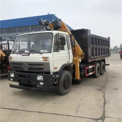 Dongfeng 12 Ton Truck With Lift Crane