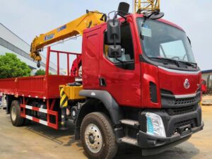 Dongfeng 18 Tons Tow Truck With Crane