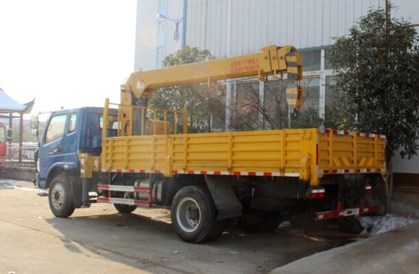Feidie 12 Tons Truck Telescopic Crane