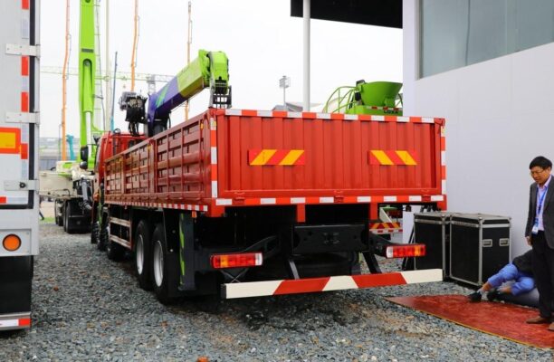 Foton 4.5 Tons Truck Telescopic Crane