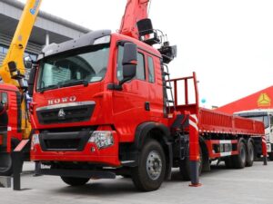 Howo 350 Horsepower Side Lifter Crane