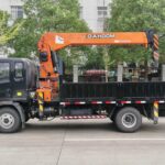 Howo 9.9 Tons Truck Telescopic Crane