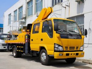 Isuzu 5.7 Tons Articulated Bucket Lift Truck