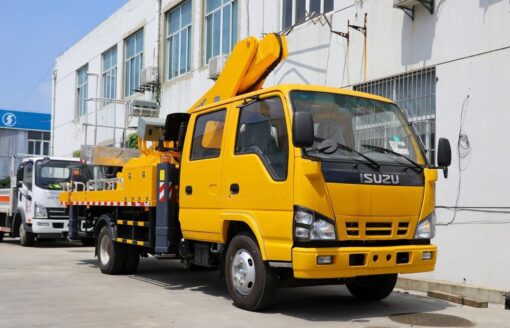 Isuzu 5.7 Tons Articulated Bucket Lift Truck