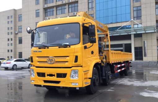 Sanhuan Shitong 25 Tons Tow Truck With Crane