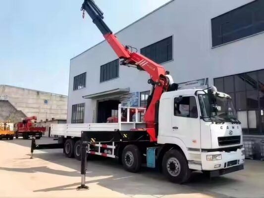 Camc 25 Ton Knuckle Boom Crane