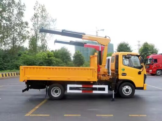 Dengfeng 1.5 Ton Knuckle Boom Crane Truck
