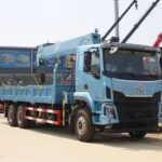 Dong Feng 12 Ton Truck Telescopic Crane