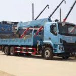 Dong Feng 12 Ton Truck Telescopic Crane