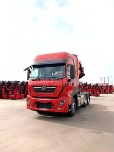 Dongfeng 30 Ton Knuckle Boom Crane Truck