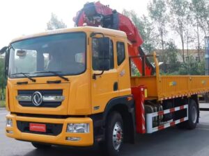 Dongfeng 8 Ton Knuckle Boom Crane