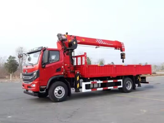 Dongfeng 8 Ton Truck Telescopic Crane
