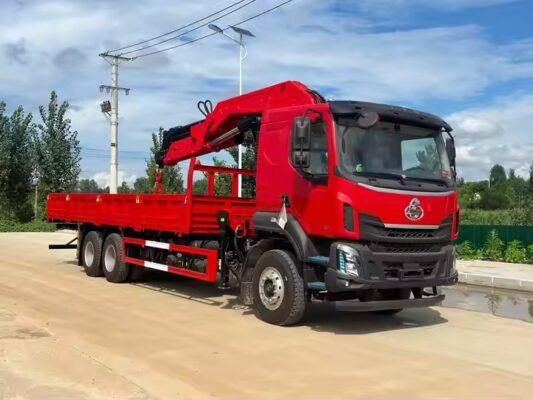 Dongfeng Liuqi 16 Ton Knuckle Boom Crane Truck