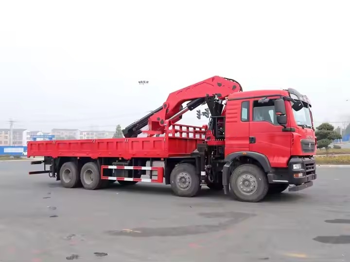 Howo 30Ton Knuckle Boom Crane