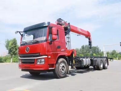 Shacman 14 Ton Truck Telescopic Crane