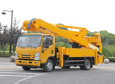 Isuzu 20 Meters Insulated Bucket Truck